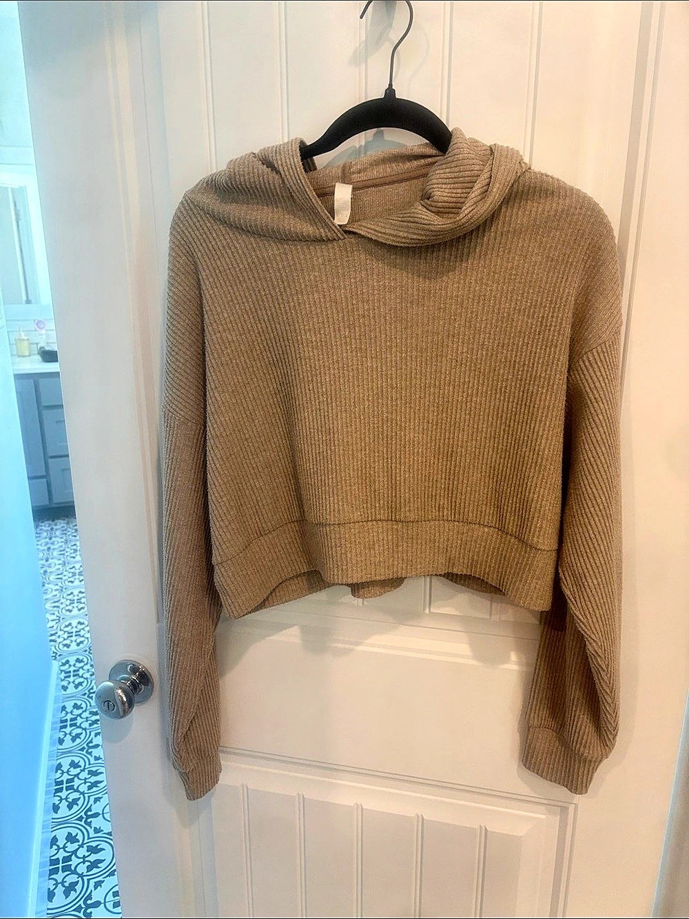 Alo Yoga Muse Hoodie Brown Cowl Neck Cropped Sweater Small